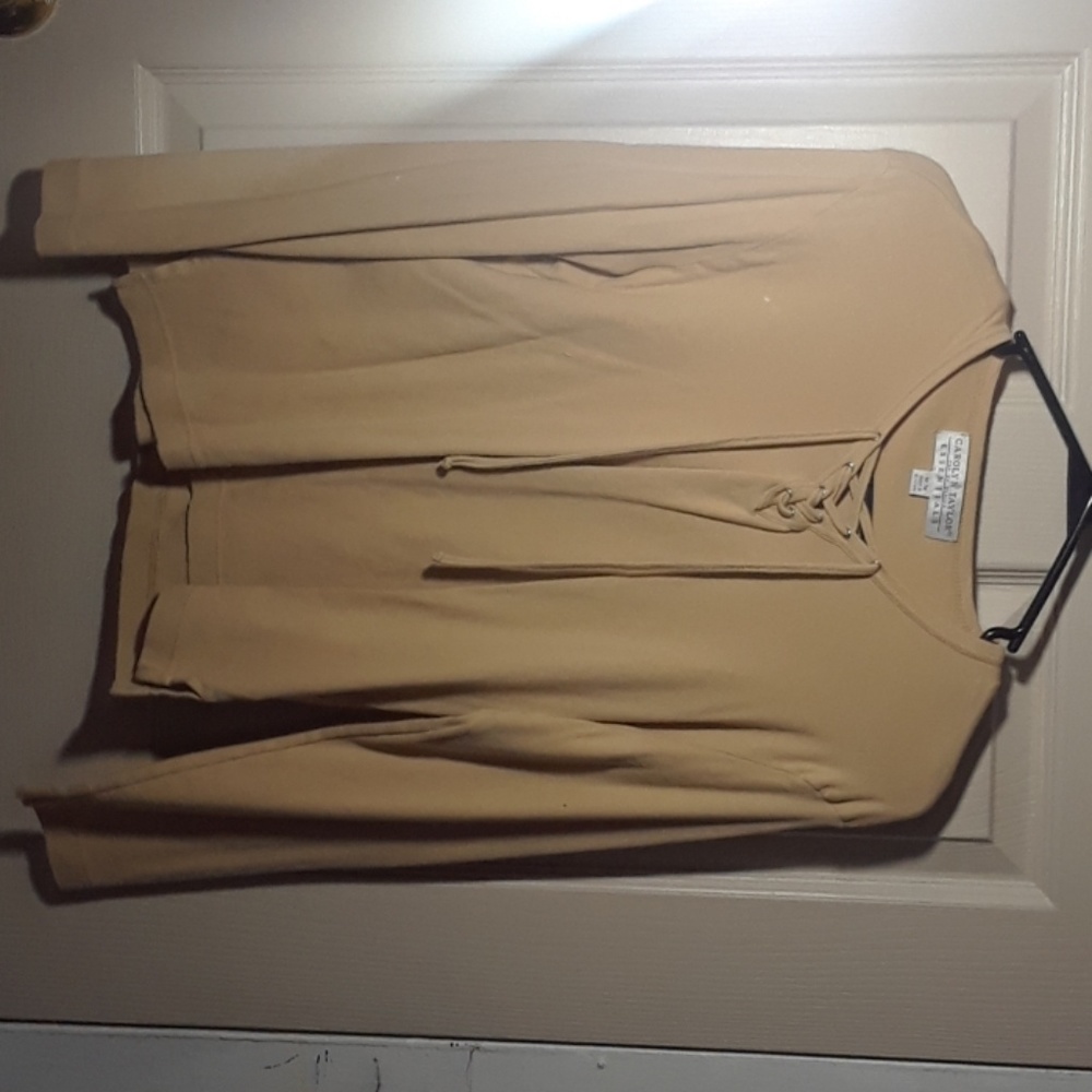 A CAROLYN TAYLOR SHIRT